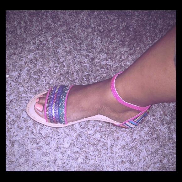 🌸Cute Sequin Sandals🌸 - Picture 1 of 6
